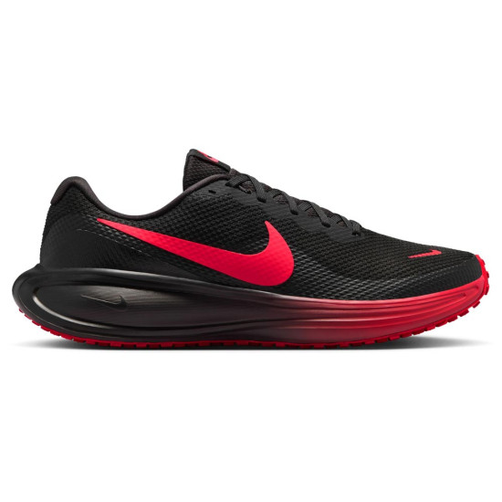 Nike Revolution 8